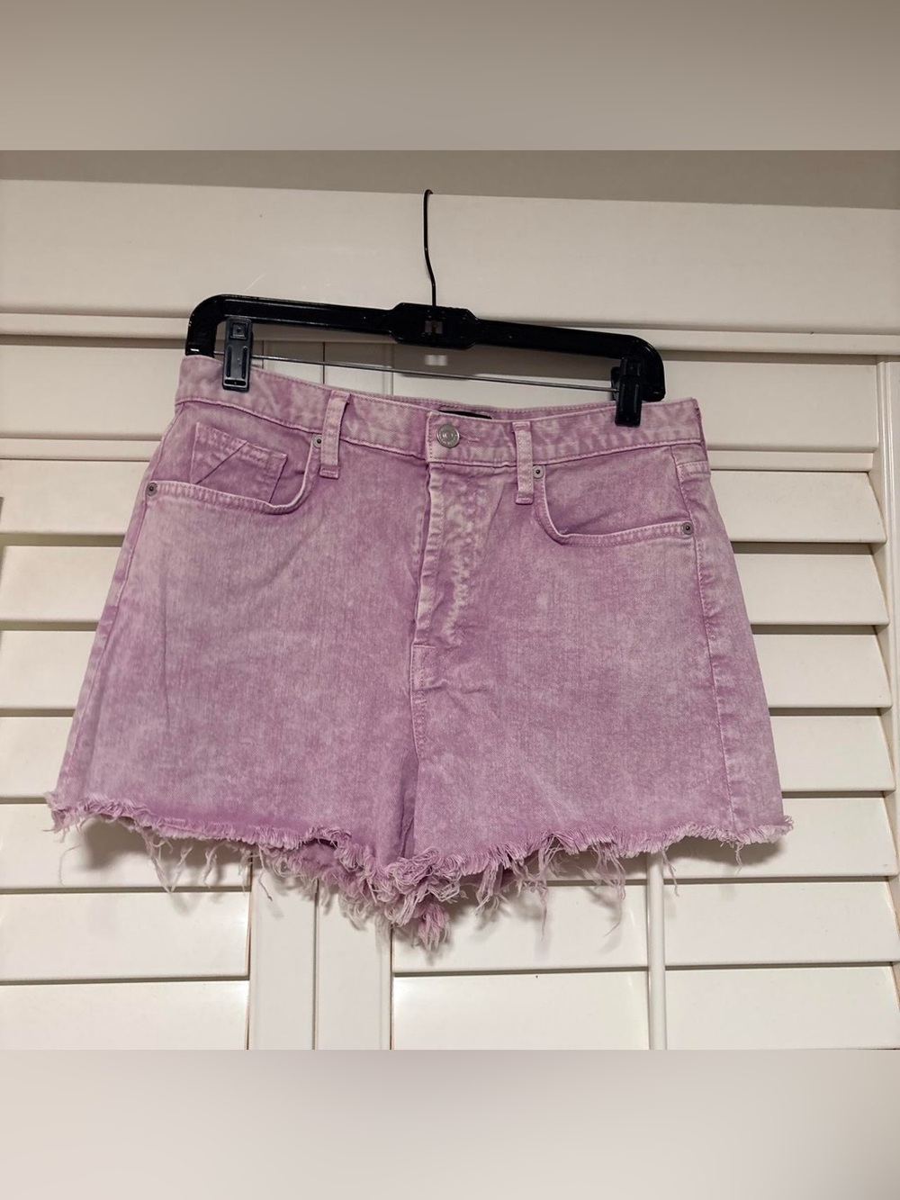 7 For All Mankind Pink Acid-Wash Frayed Denim Shorts